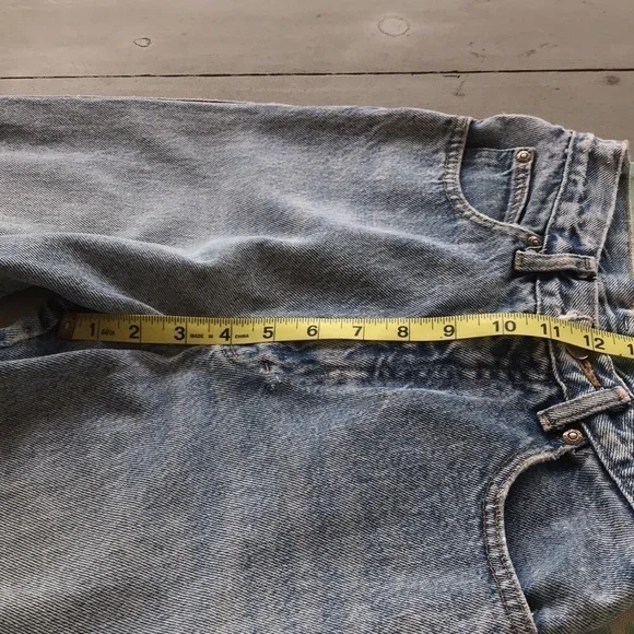 Vintage Sasson High Rise Well Worn Distressed Acid Wash Jeans Size 7 USA Made - Picture 12 of 14